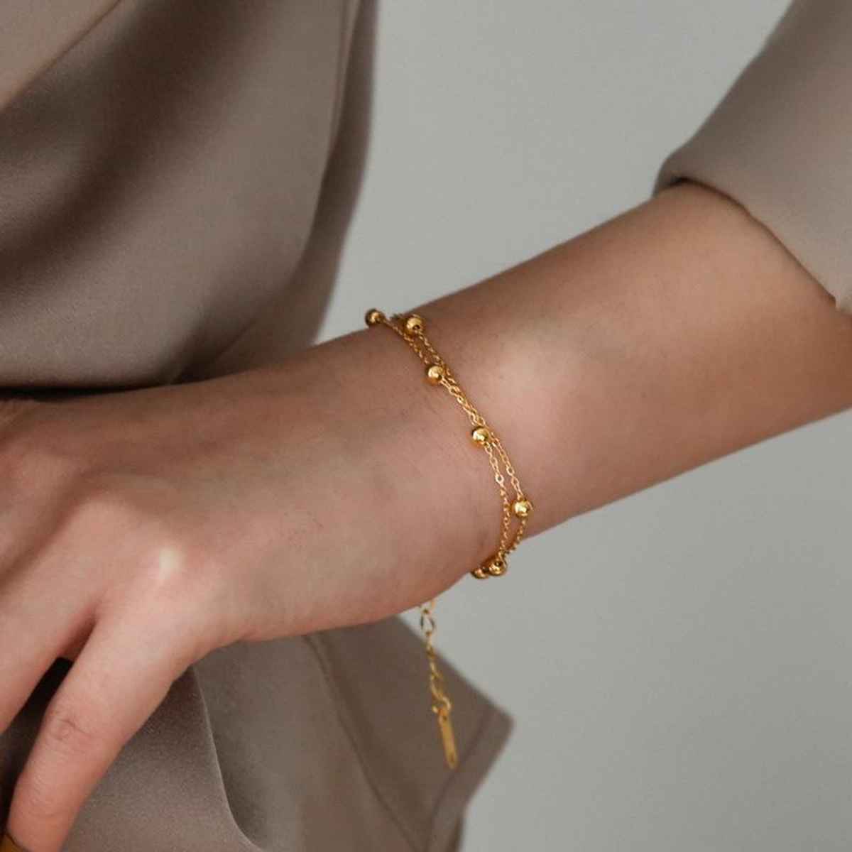 Beautynx Golden Bead Minimal Bracelet | BNX-BR-0009 - Gold