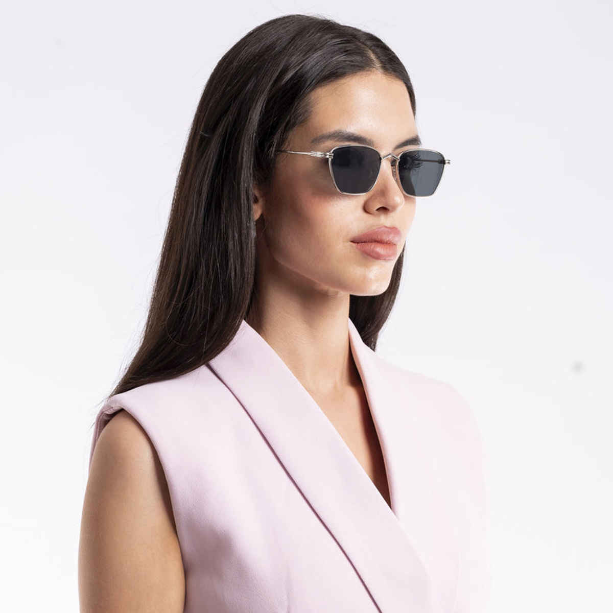 Voyage Retro Square Sunglasses | Black & Silver | MG3456
