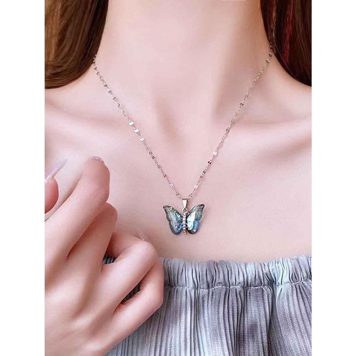 Everstylish Ethereal Wings - Crystal Butterfly Necklace