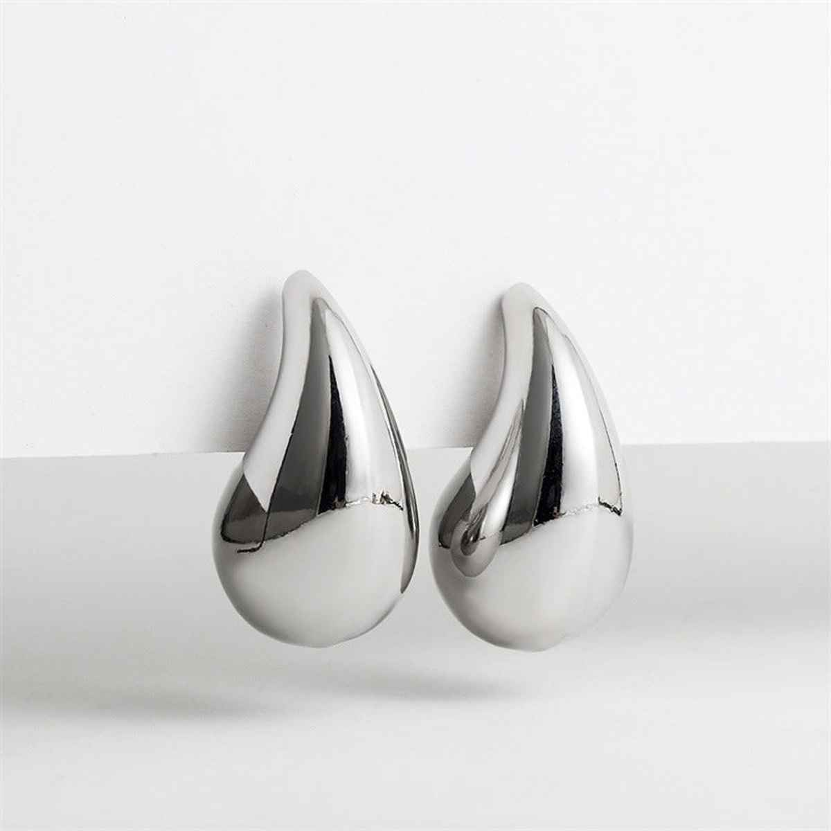 Just Lil Things Liquid Silver Drops Earrings | jltz0018