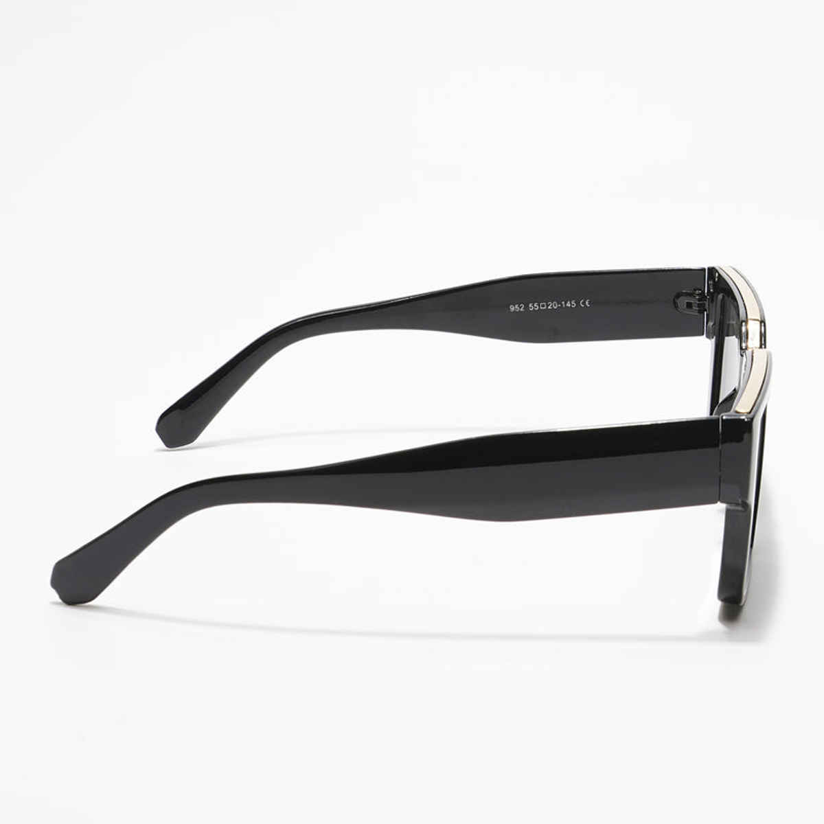 Voyage Unisex Plastic Wayfarer Sunglasses | Black - M