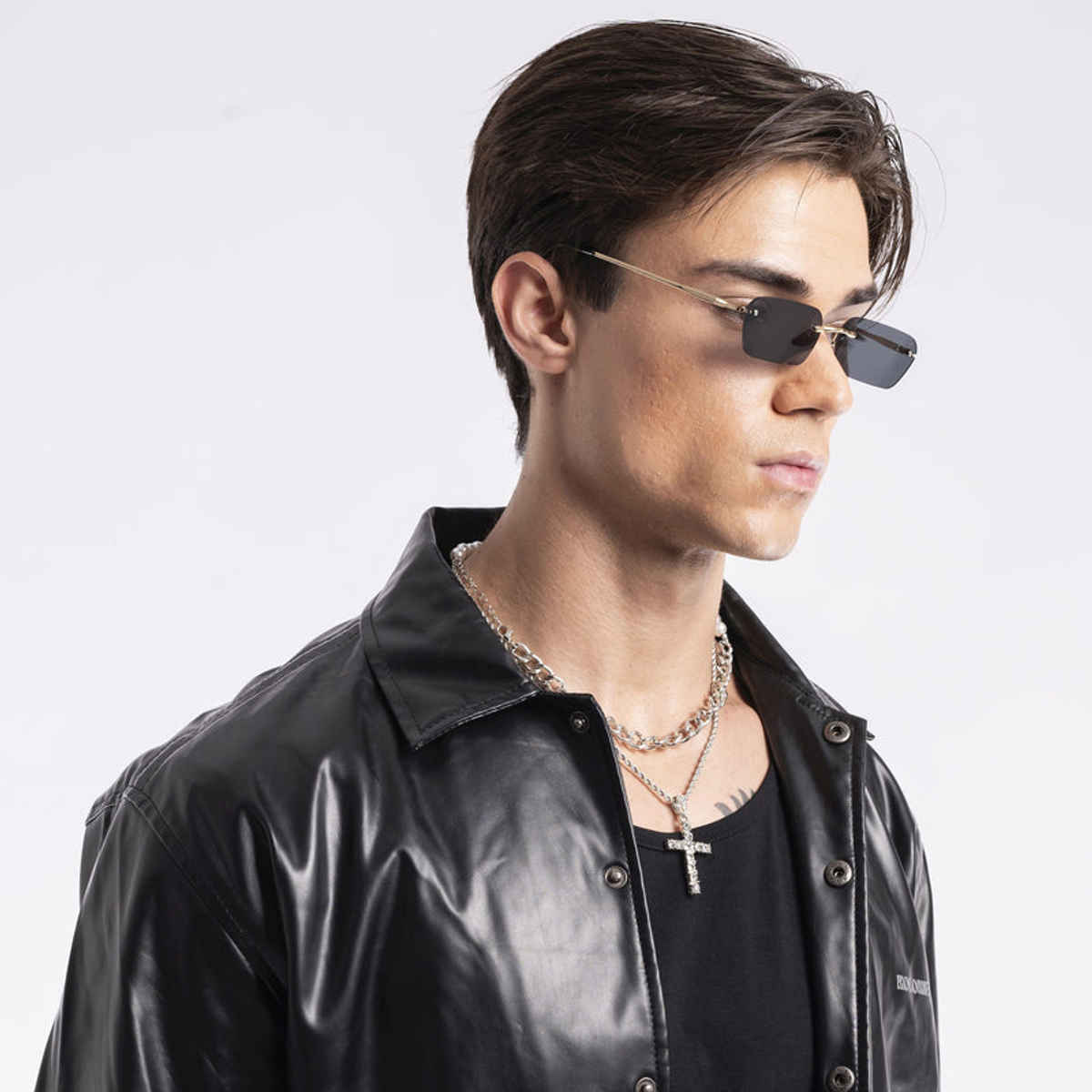 Voyage Underdog Rimless Rectangle Sunglasses | Black | MG3786
