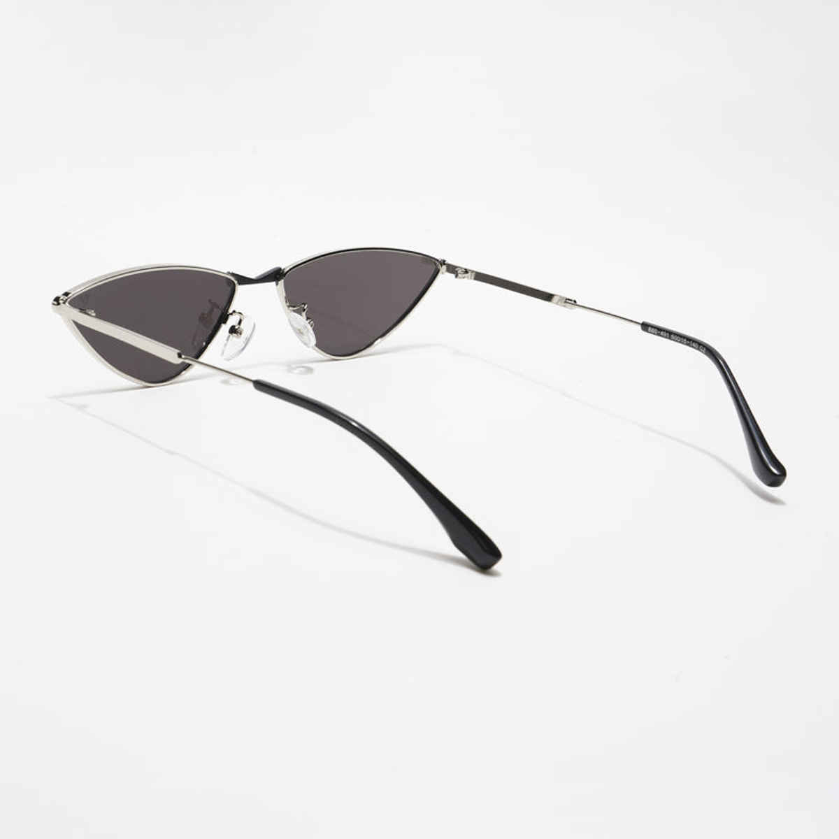 Voyage Unisex Metal Cat Eye Sunglasses | Black and Silver - One Size