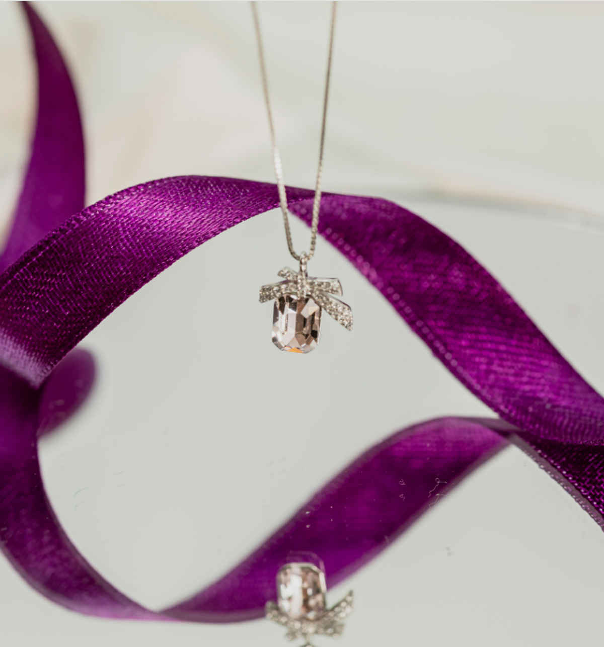 Silverfiire Sterling Silver 16Inch Pinkbow Necklace