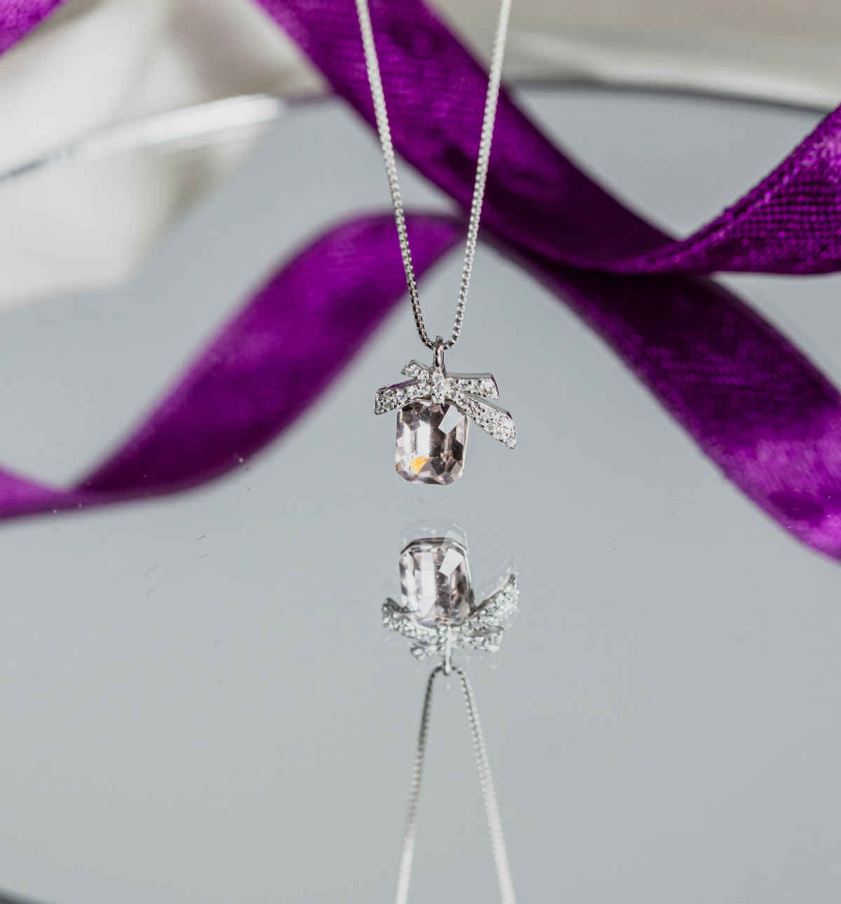 Silverfiire Sterling Silver 16Inch Pinkbow Necklace