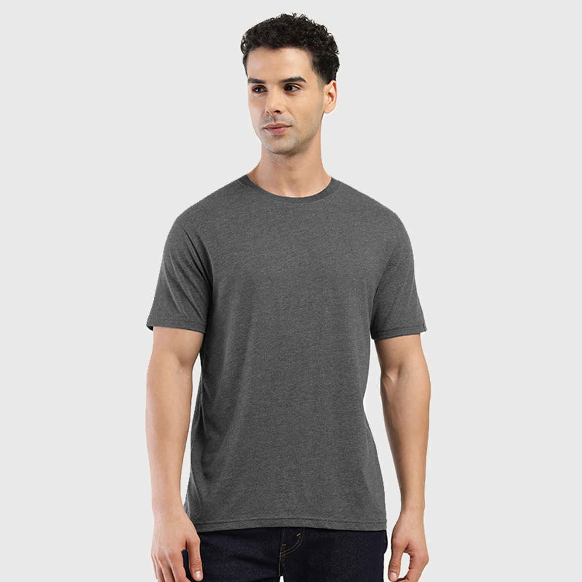 Levi's Men's Poly Cotton Round Neck T-shirt | Dark Grey - M