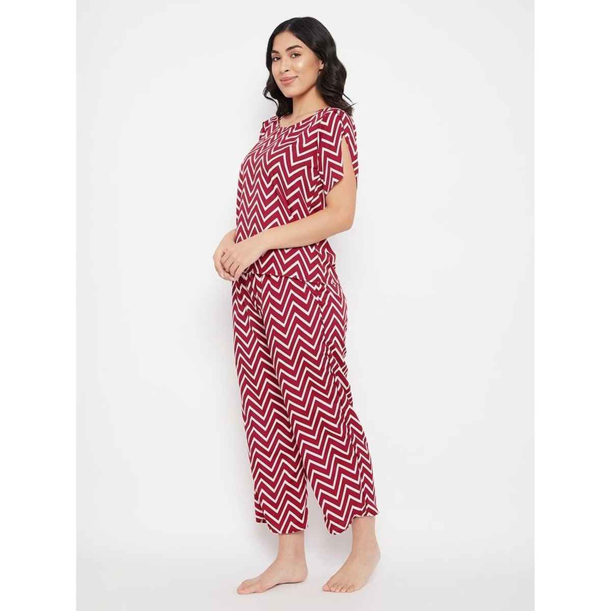 Clovia Women's Chevron Print Rayon Top & Pyjama Set | LS0534D04 | Red - XL