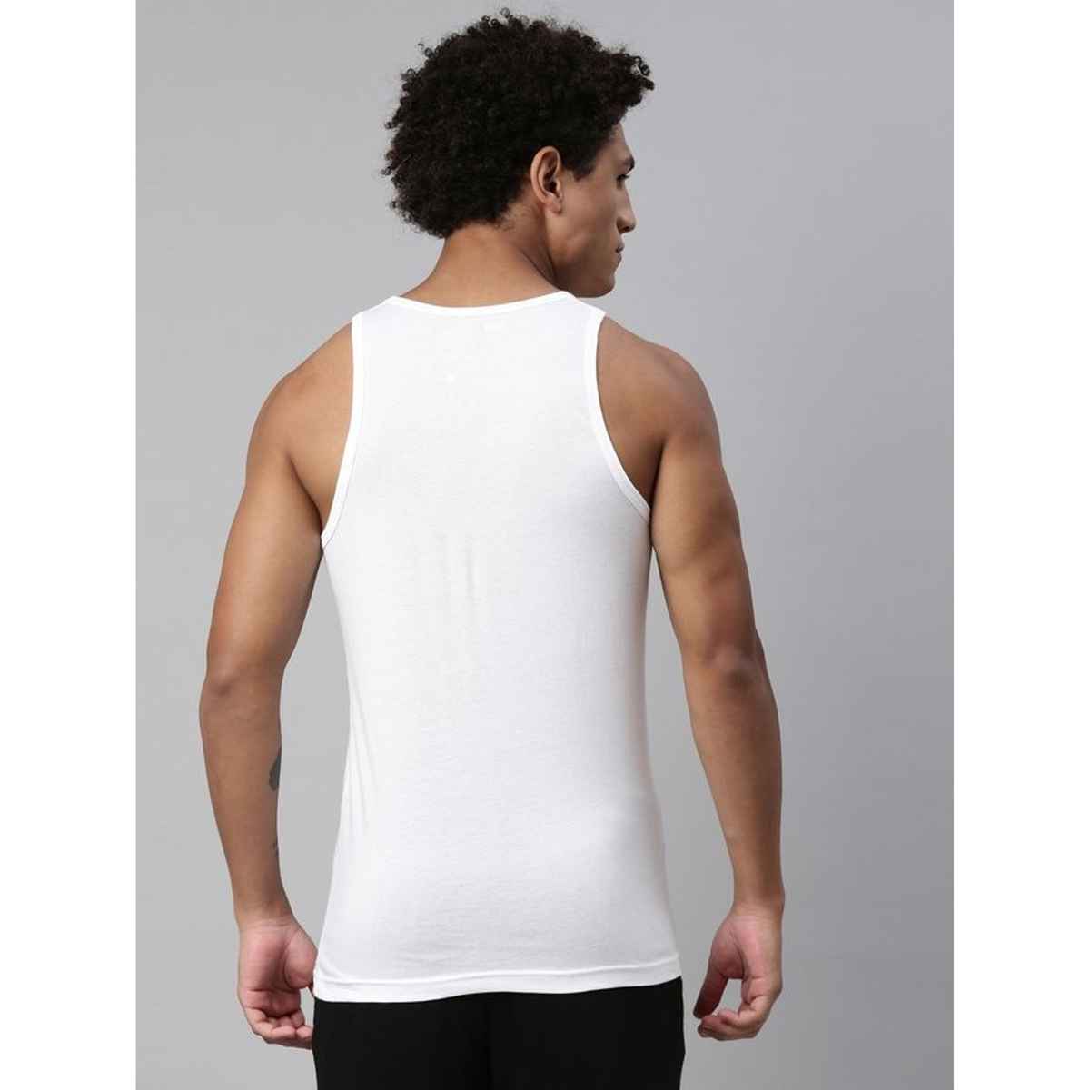 Levi's 012 Men's Classic Vest | Comfort & Smartskin Technology | Pack of 2 | White | M
