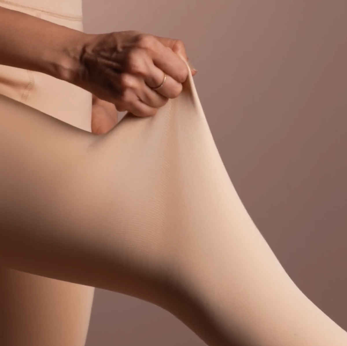 Theater Women Black Fur Stockings S - XL (24 - 40 In)