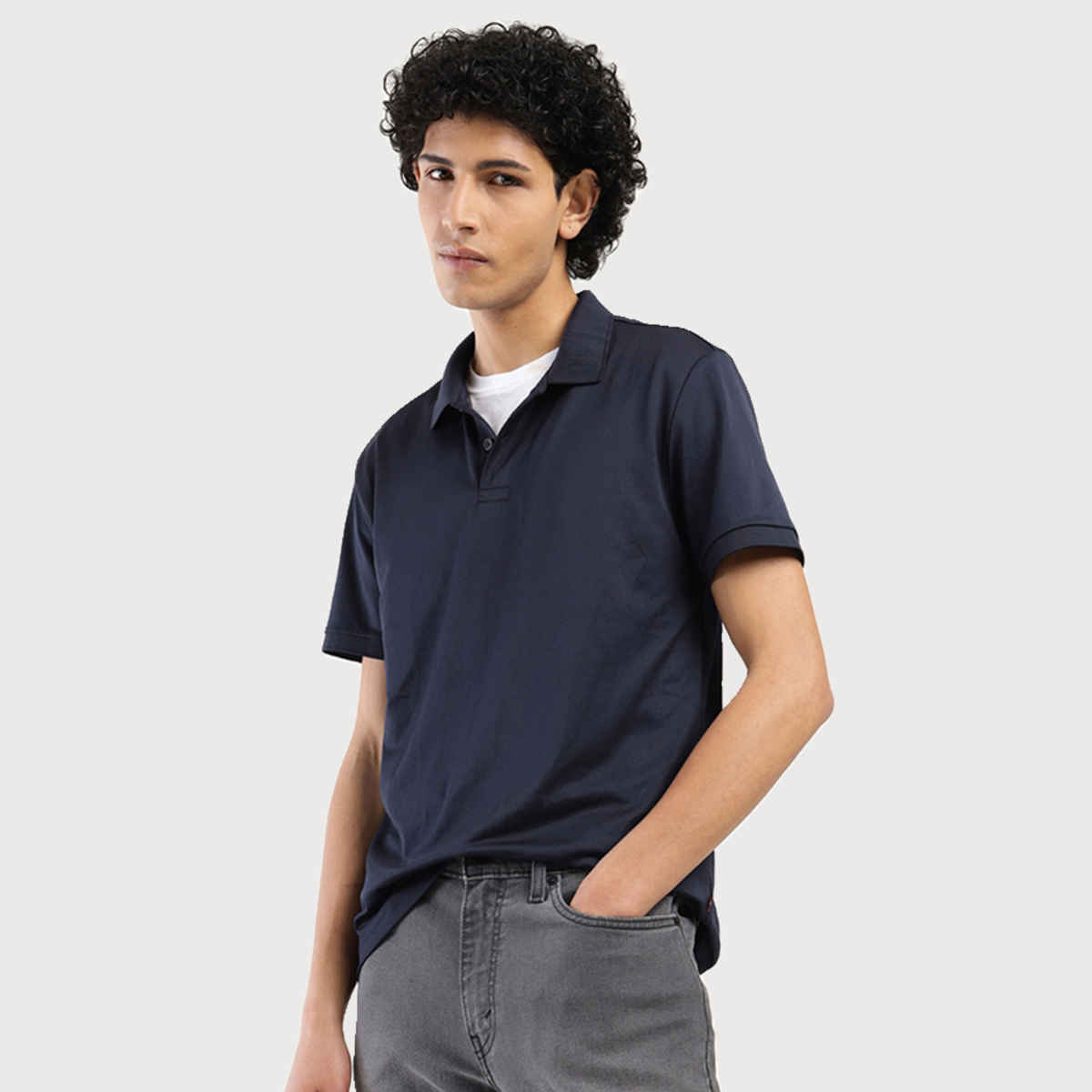 Levi's Men's 100% Polyester Polo T-shirt | Navy Blue - L