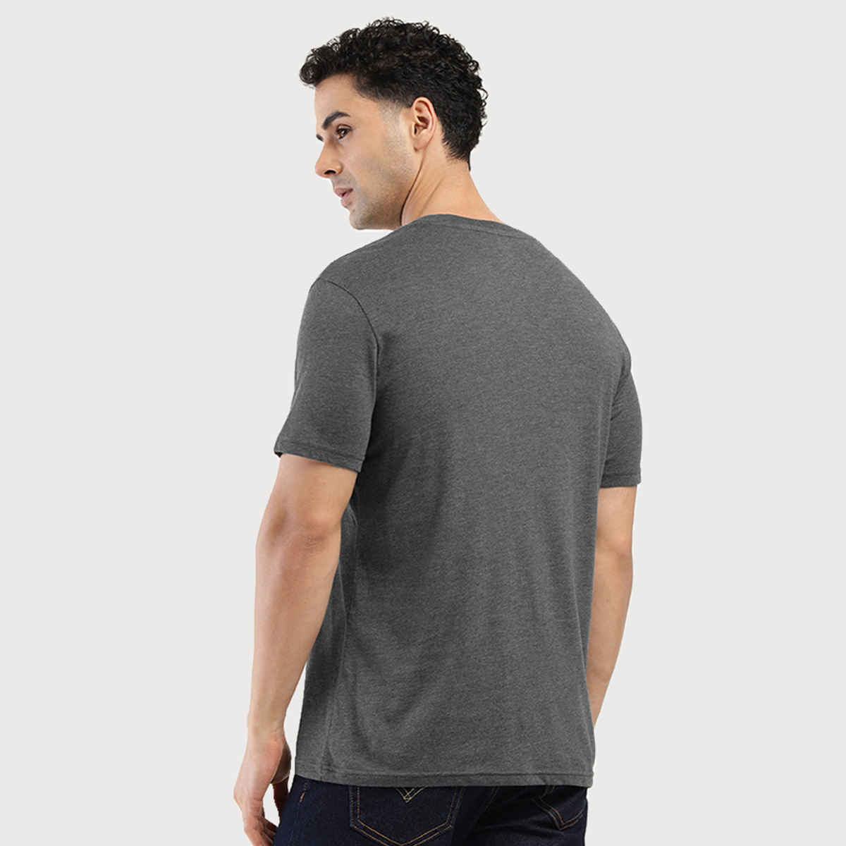 Levi's Men's Poly Cotton Round Neck T-shirt | Dark Grey - M