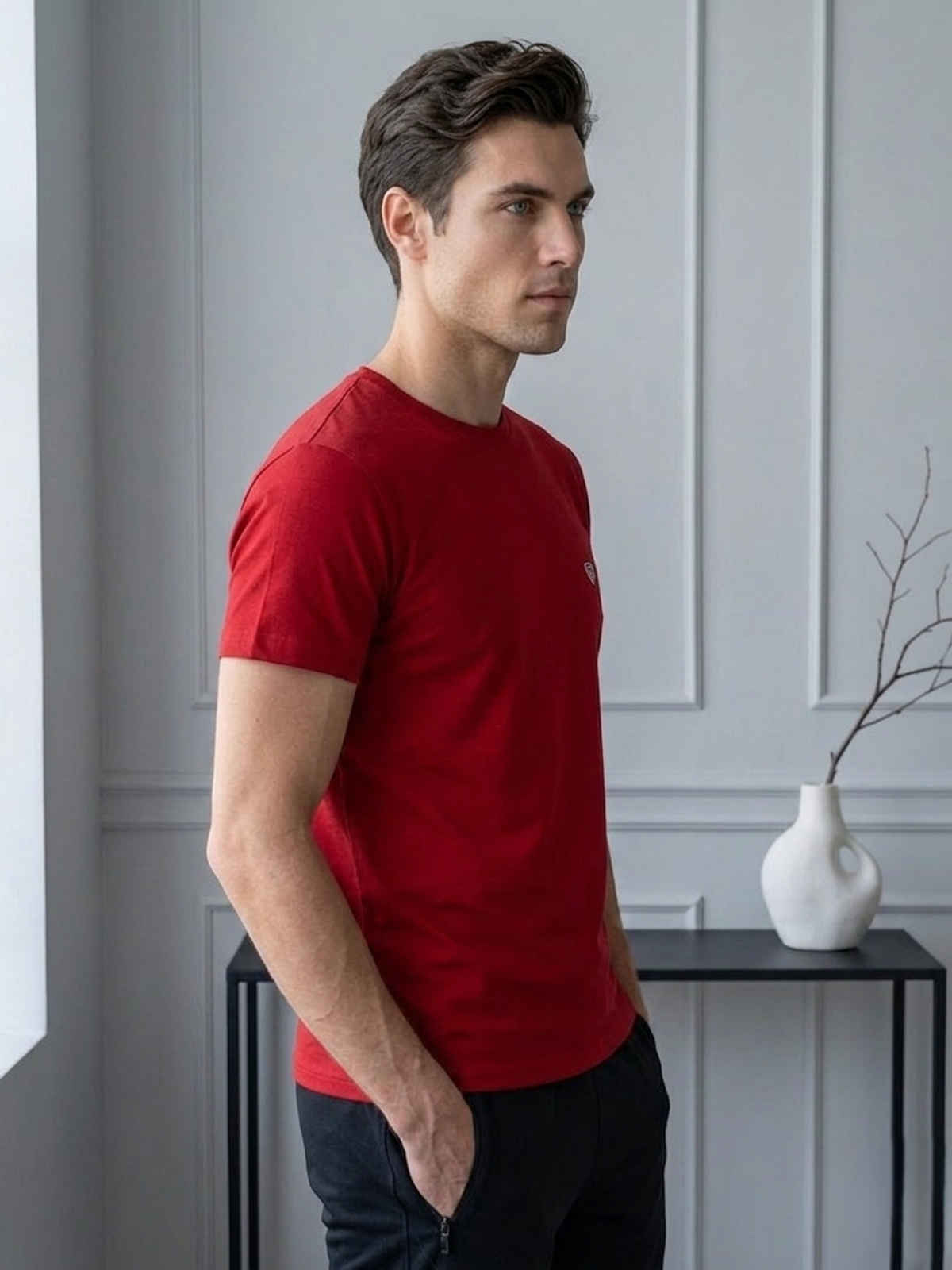 Lux Cozi Men s Ultimate Comfort & Style Round Neck Cotton T-shirt | Red | Size | L