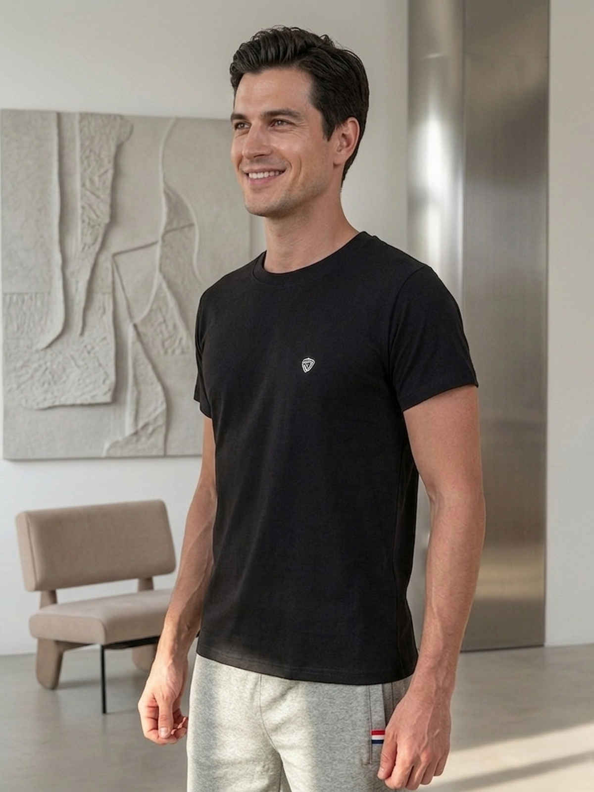 Lux Cozi Men s Ultimate Comfort & Style Round Neck Cotton T-shirt | Black | Size | L