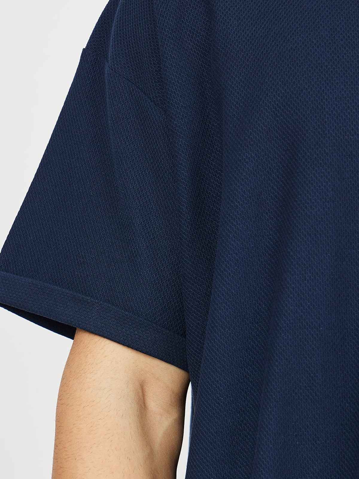 Styli Men's Waffle Knit Oversized T-shirt with Turn-Up Sleeves | Navy Blue - S