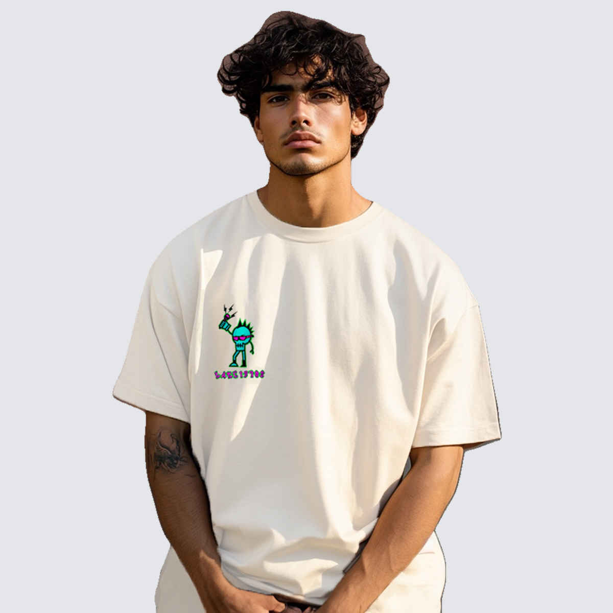 VEIRDO Men's Printed Oversized T-shirt | OS 100 LT1970 SW | Swan White - S