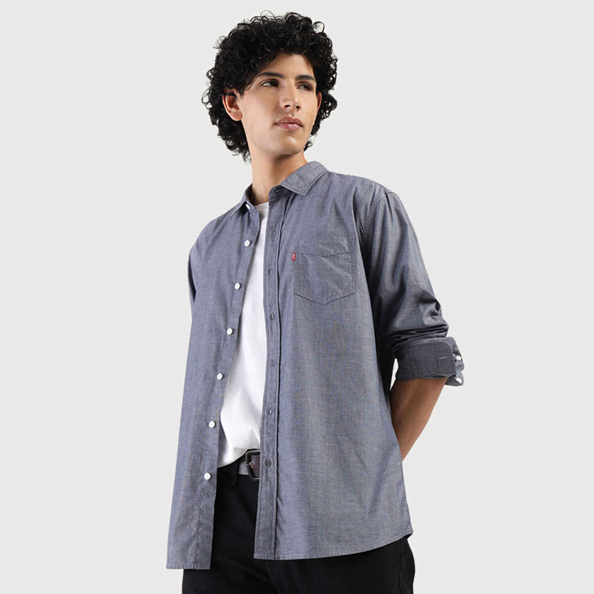 Levi's Men's 100% BCI Cotton Chambray Shirt | Light Grey - M