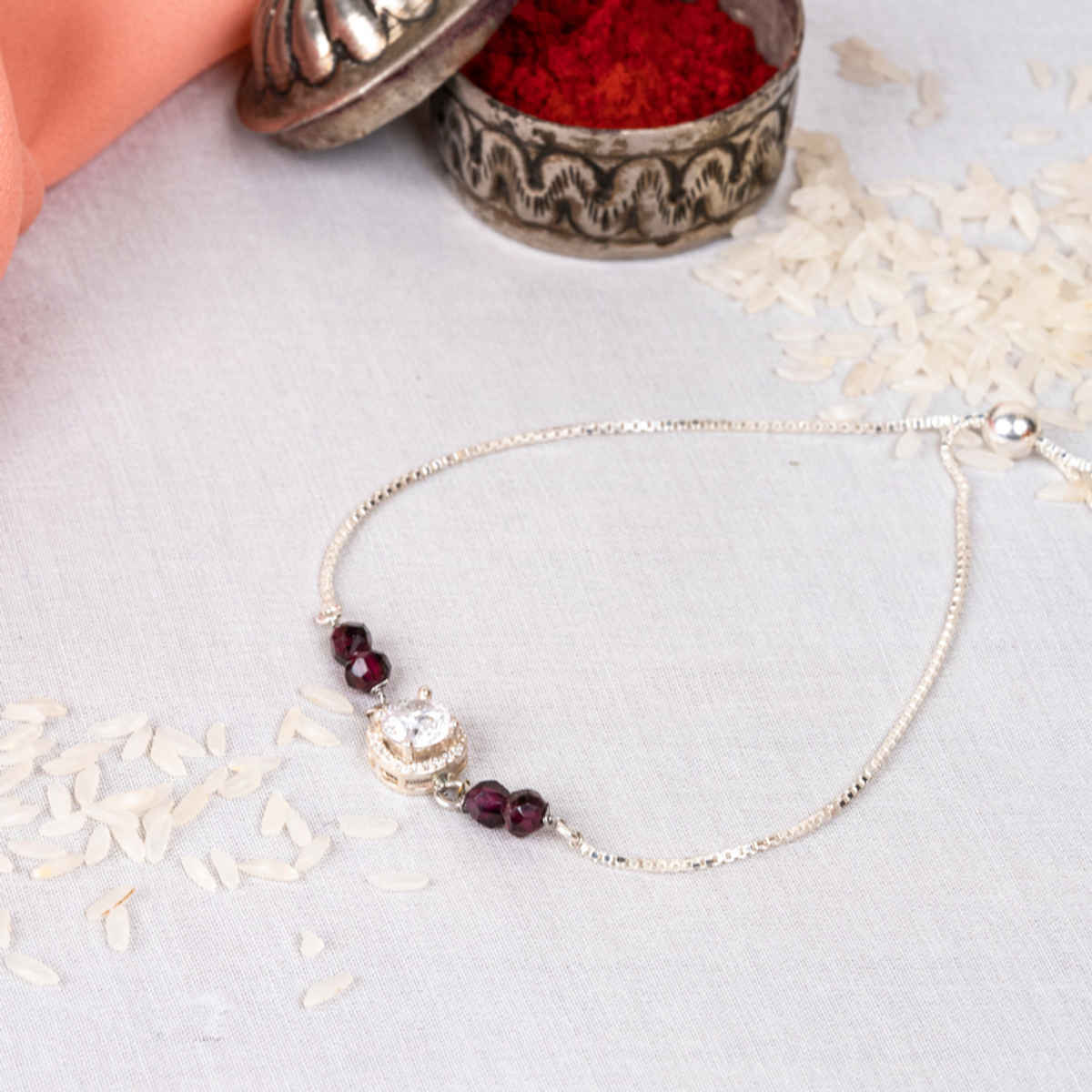 Bodh Gem and Crystals Garnet Silver Bracelet - Healing and Stylish