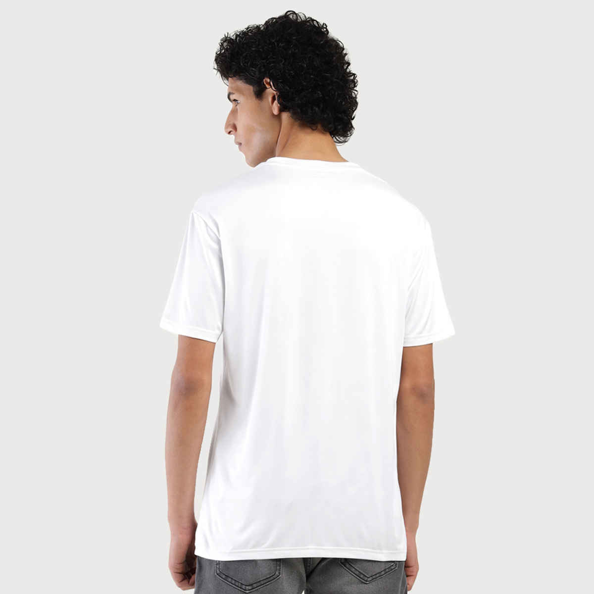 Levi's Men's 100% Polyester Round Neck T-shirt | White - S