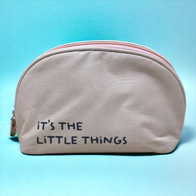 Multipurpose Travel Pouch (Colour May Vary)