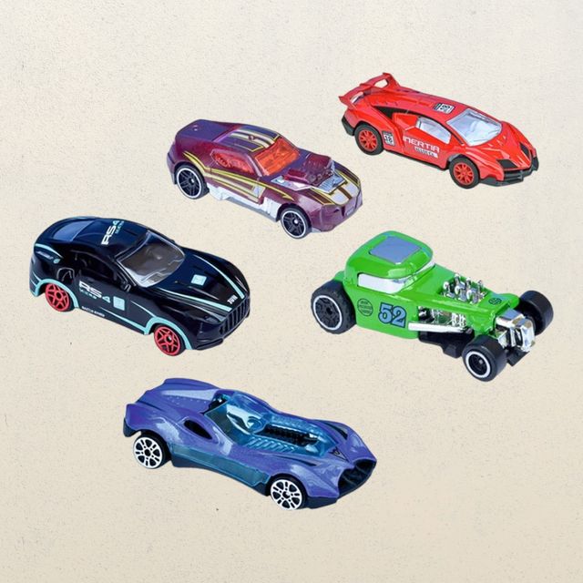 Wembley Free Wheel + Pull Back Metal Die Cast Metal X Racers Toy Car Vehicle Multicolor (Set Of 5)