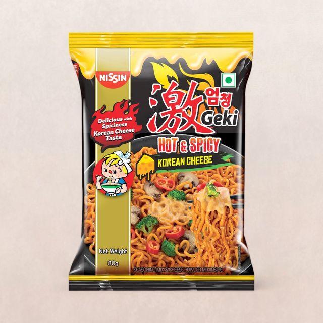 Nissin Geki - Hot and Spicy Korean Cheese Flavoured Ramen Instant Noodles 80 g Combo