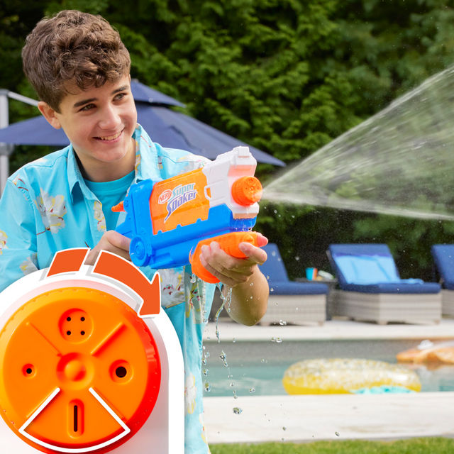 Nerf Super Soaker Flip Fast Fill Water Blaster | 30 Fluid Ounce Tank | Water Toy