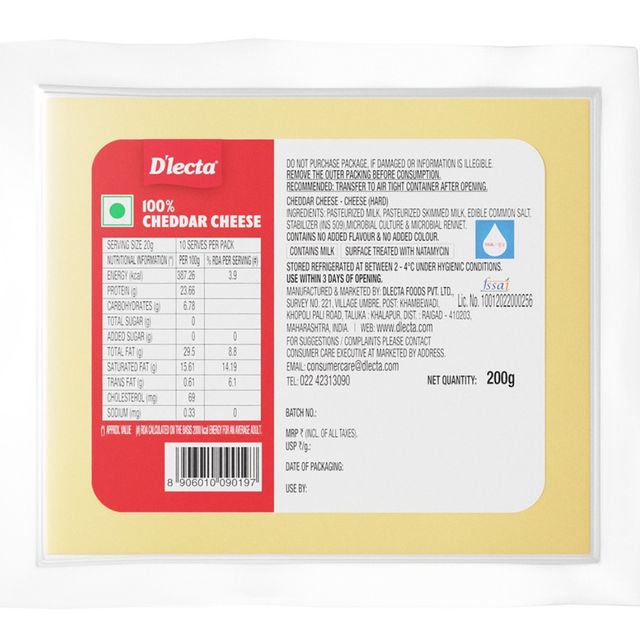 D'lecta 100% Cheddar Cheese Blocks