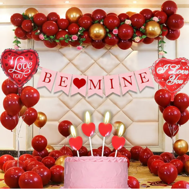 Let's Vybe Love Decoration Kit