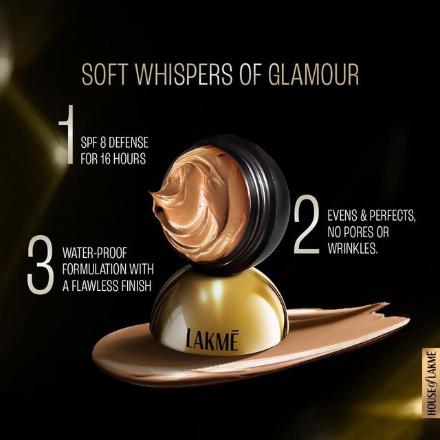 Lakme Xtraordin-airy Mattereal Mousse Foundation, Matte Finish,Has SPF8, 01 Classic Ivory