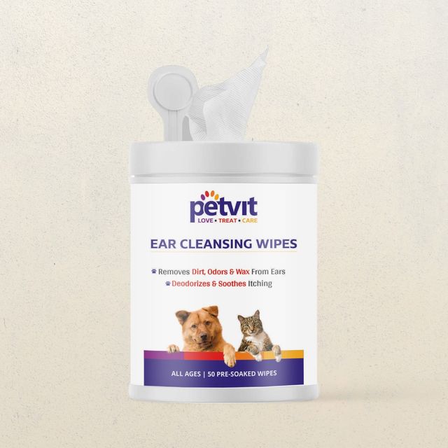 Petvit Ear Cleansing Wipes For Dogs And Cats To Remove Dirt - Fragrance Less 50 Wipes