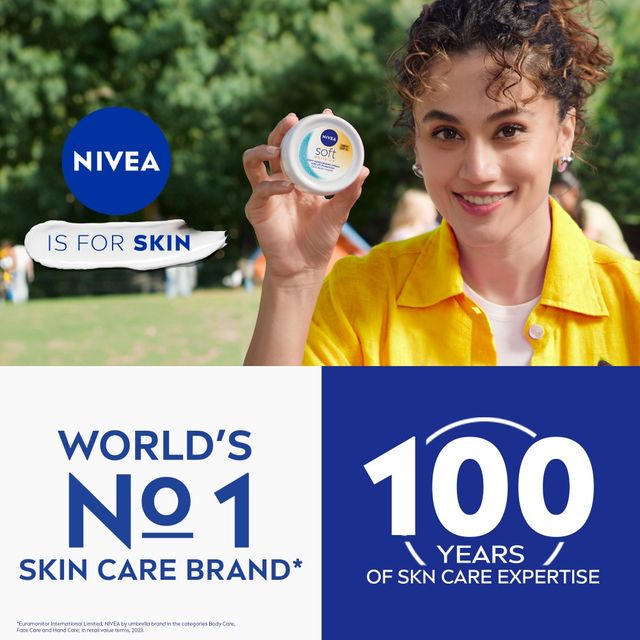 Nivea Soft Daily UV Light Moisturising Cream With SPF-15