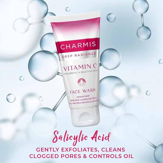 Charmis Deep Radiance Vitamin C Face Wash, Hyaluronic Acid & Salicylic Acid
