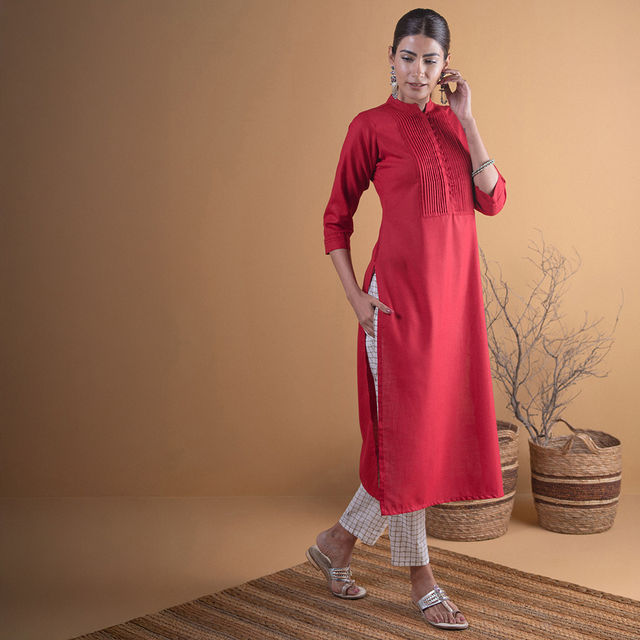 Libas Women Maroon Solid Straight Kurta - 4339XL