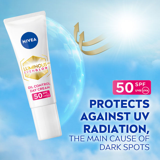 NIVEA Luminous Even Glow Oil Control Day Cream SPF 50,Thiamidol |UV protection & Reduces Dark Spots