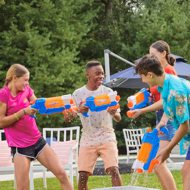 Nerf Super Soaker Flip Fast Fill Water Blaster | 30 Fluid Ounce Tank | Water Toy