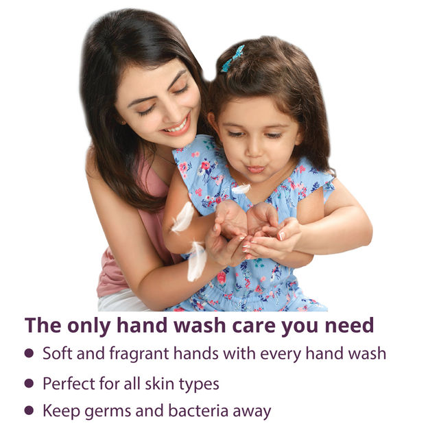 Santoor Classic Gentle Anti-Bacterial Hand Wash With Natural Goodness of Sandalwood and Tulsi