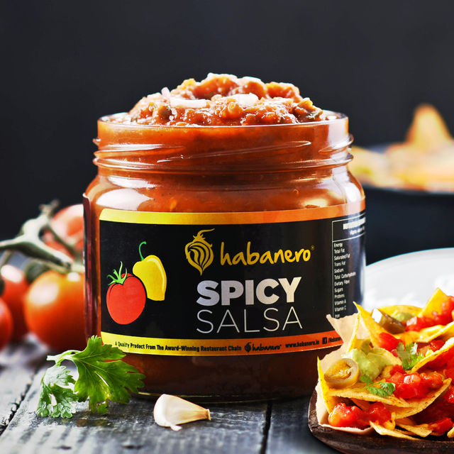 Habanero Spicy Salsa Dip(270gms) & Doritos Nacho Chips - Cheese Flavour(153gms) Combo