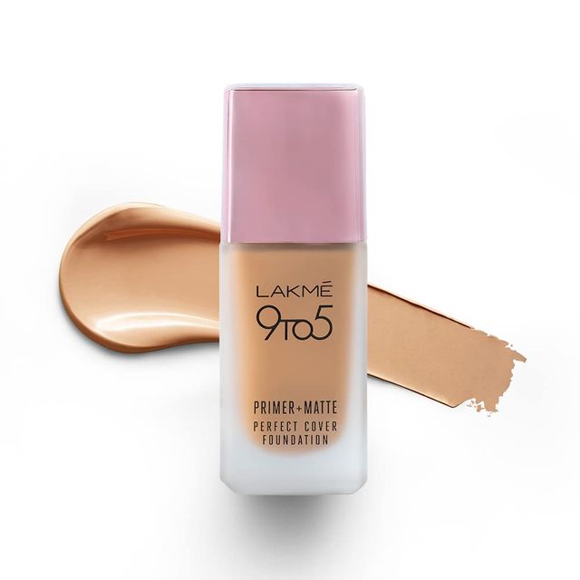 Lakme 9to5 Powerplay Priming Foundation, Built in Primer, SPF 20, Warm Natural