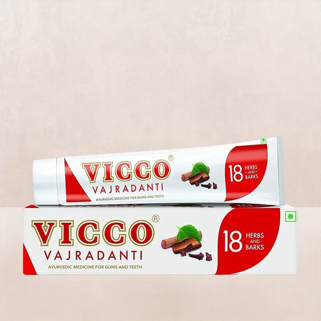 Vicco Vajradanti Ayurvedic Toothpaste