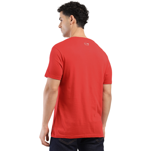 Levi's Men's 100% BCI Cotton Round Neck T-shirt | Red - S