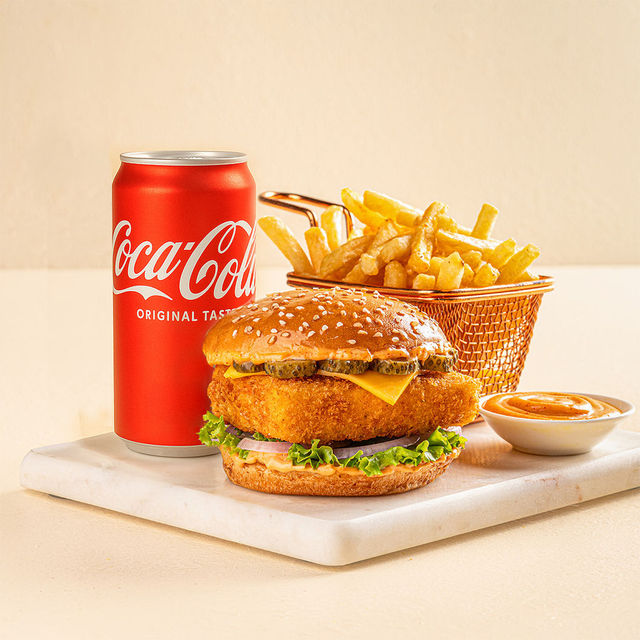 Tandoori Cheese Paneer Burger & Classic French Fries & Coca-Cola Soft Drink Can (300ml) Combo