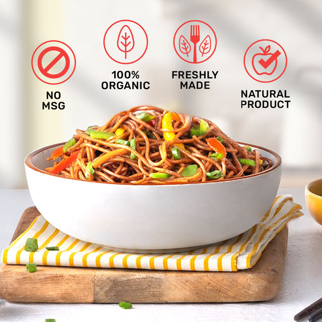 MasterChow -Stick Noodles Hakka