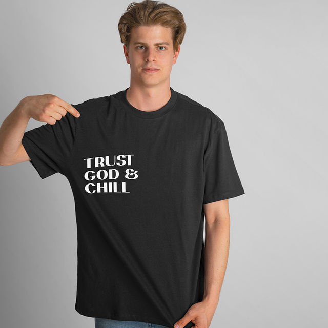 Mad Over Print Men's Trust God Oversized T-shirt | Black - XL