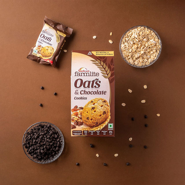 Sunfeast Farmlite Biscuit - Cookies - Oats And Chocolate 150 g Combo