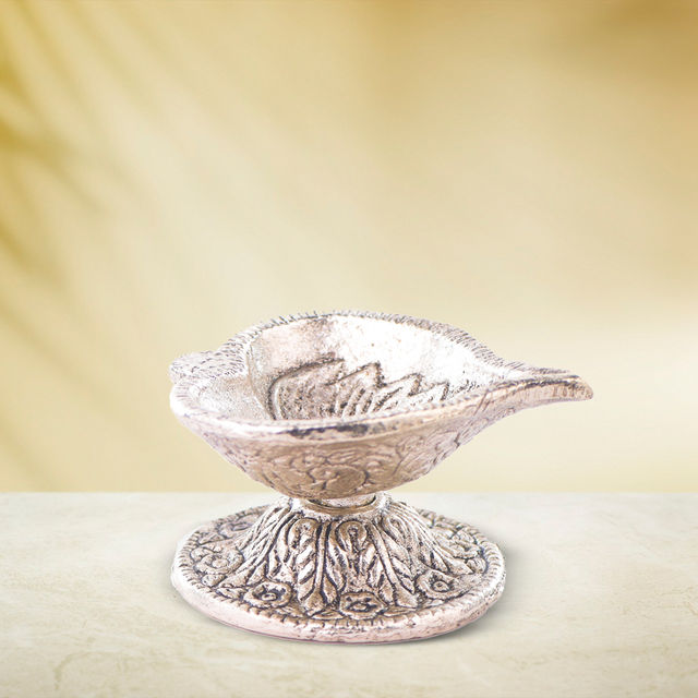 Devnidhii Diya Silver Plated Leaf Shape