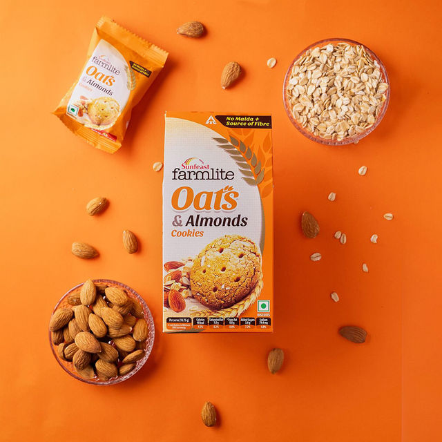Sunfeast Farmlite Oats & Almonds Biscuits Packet 150 g Combo