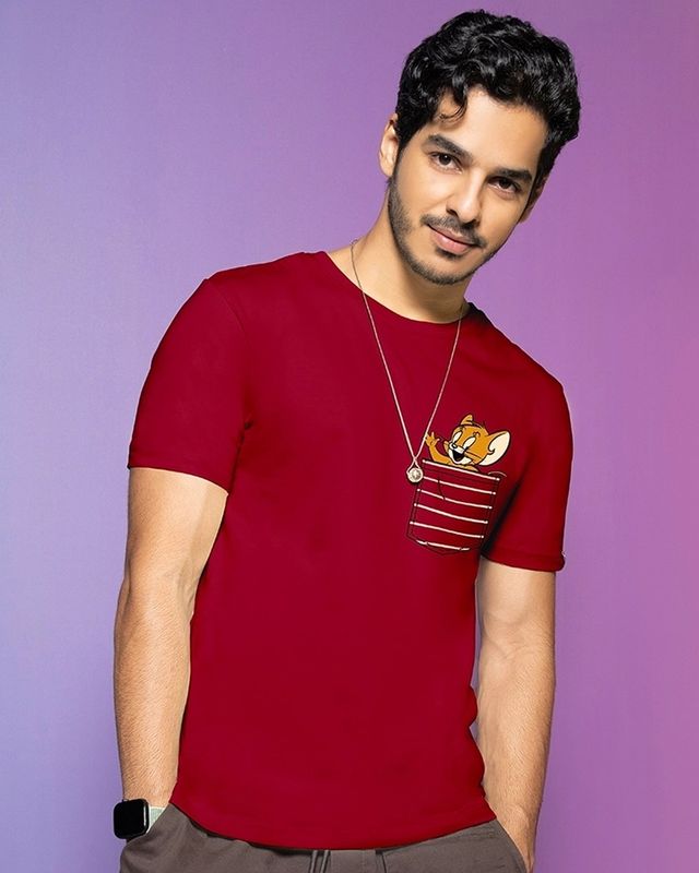 Bewakoof Tom & Jerry Merchandise Men's Red Pocket Jerry Graphic Printed T-shirt - L