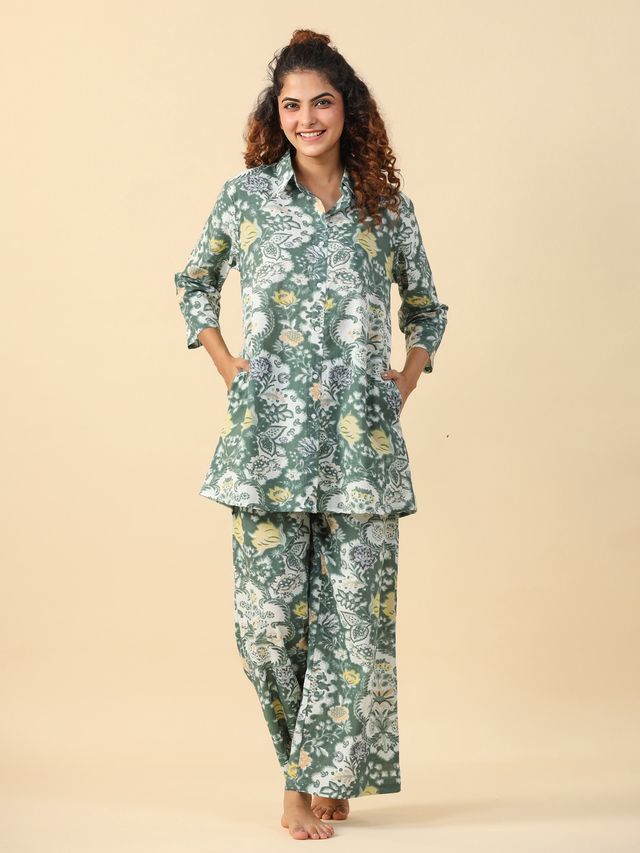 Sanskrutihomes Floral Printed Pure Cotton Night Suit | Green - White | S