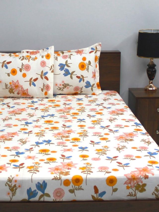 Bombay Dyeing Mimosa 164 Tc Double Size Bedsheet With 2 Pillow Covers - Assorted Design and Color 