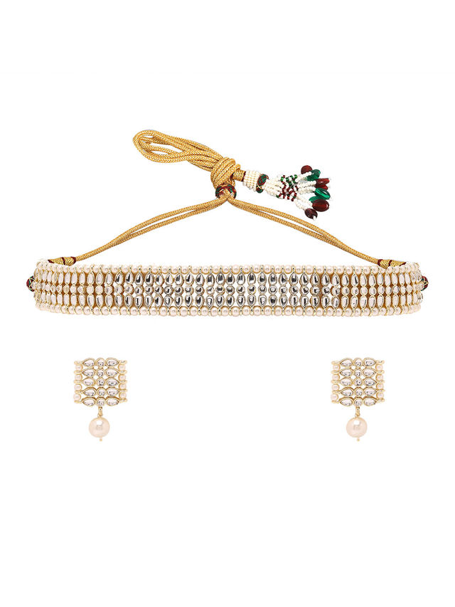 Priyaasi A Charming Kundans And Pearl Combo Choker Set